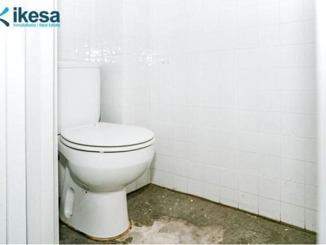 VENTA LOCAL EN ISLA CRISTINA HUELVA