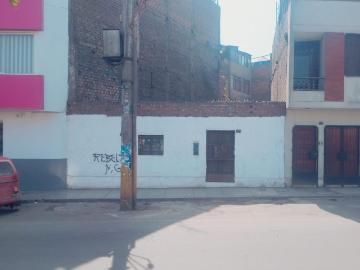 VENTA Local en la zona más comercial El Agustino