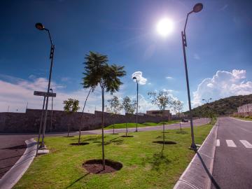 VENTA MACROLOTE EN CUMBRES DEL LAGO