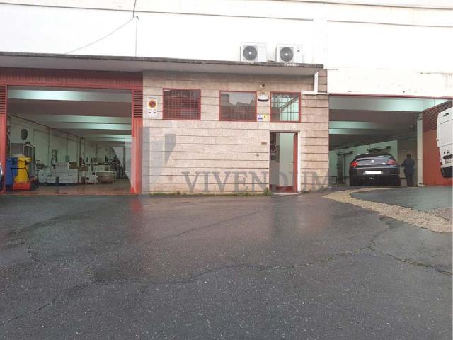VENTA NAVE DE 900M2 ZONA CHAPELA REDONDELA