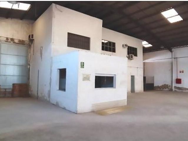 VENTA NAVE INDUSTRIAL EN POLG.VIRGEN DE LA SALUD XIRIVELLA