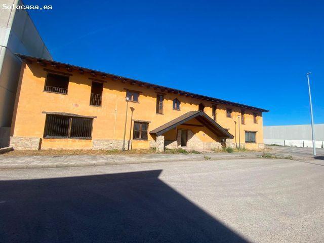 VENTA O ALQUILER DE NAVE EN POLIGONO DE BEMBIBRE