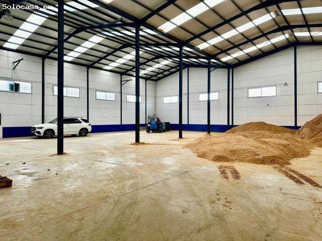 Venta o Alquiler de Nave Industrial en el Polígono Industrial de Fuente Obejuna