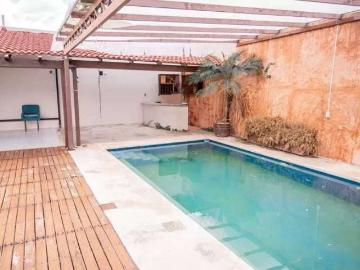 Venta o renta de casa en la col Mexico meida Yucatan