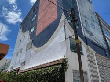 Venta o renta de edificio en Puebla capital, en colonia Ladrillera de Benitez, cerca de Plaza Dorada