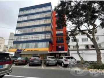VENTA OFICINA EN JESÚS MARÍA, CERCA A LA MUNICIPALIDAD Y HOSPITAL REBAGLIATI
