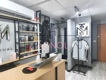Venta Oficina Las condes cercano a metro manquehue y parque araucano