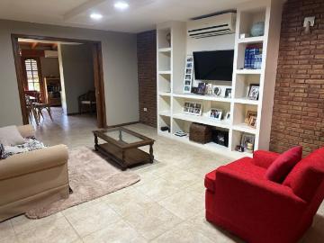 Venta. Oportunidad, Barrio El Ceibo, Hermosa Casa