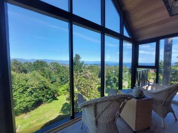 Venta Parcela Puerto montt Amplia casa con Quincho, Bodega y Cancha de Tenis Lomas de Reloncaví