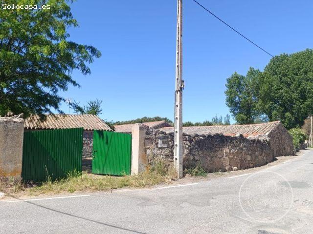 VENTA PARCELA URBANA EN NAVALMORAL DE LA SIERRA