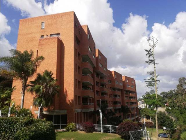 Venta Pent House Santa Fe Norte 5H+2Serv/6B+S/6P