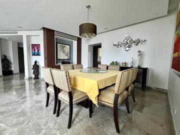 Venta Penthouse PH Vista Park, El Carmen