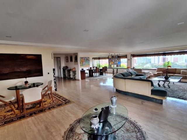 Vendo Ph 516m2 Santa Eduvigis 6950