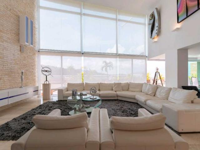 VENTA PH 685 Mts2 SOLAR DEL HATILLO 4H+S/7B/4PE LOFT
