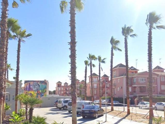 VENTA PISO EN MATALASCAÑAS