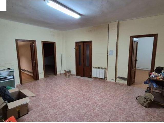 VENTA PISO 3 HABITACIONES Y BAR DE 102 M2 EN LOS BLOQUES