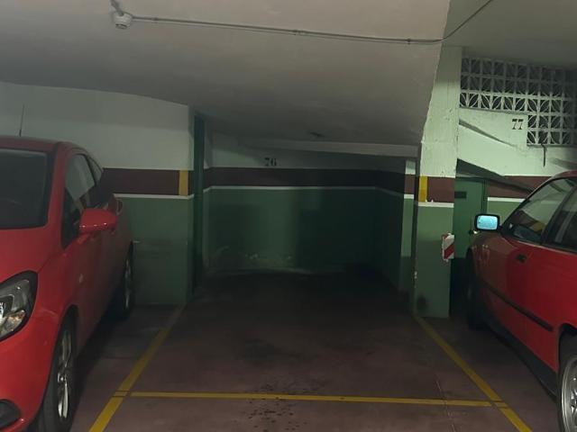 Venta plaza de Garaje en zona parque de las Mercedes