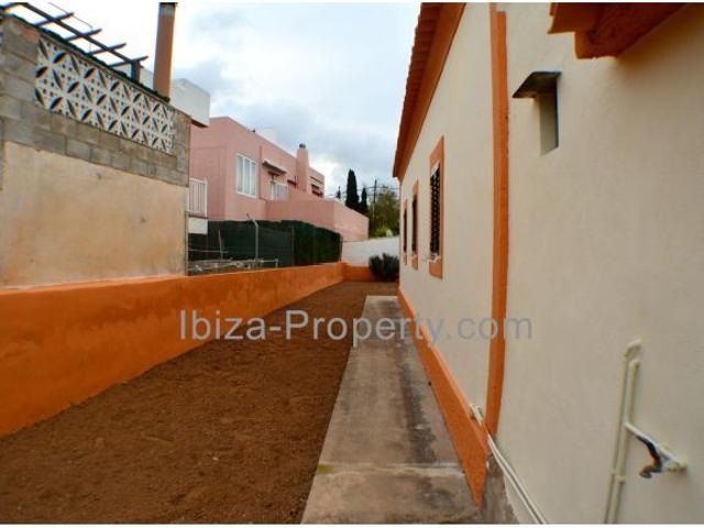 VENTA PROYECTO CON LICENCIA – PUIG D’EN VALLS, SANTA EULALIA DEL RÍO