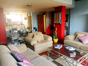 Venta preciosa casa en exclusiva zona frente al jockey plaza