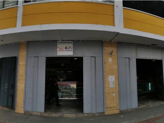 Venta Punto de Comercio de una Panadería y Pastelería Las Acacias