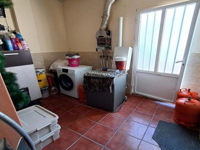 VENTA PUEBLA DE LA CALZADA, DUPLEX CON GARAJE Y TRASTERO, AMPLIO PATIO, LUMINOSO, CALEFACCIÓN CENTRA