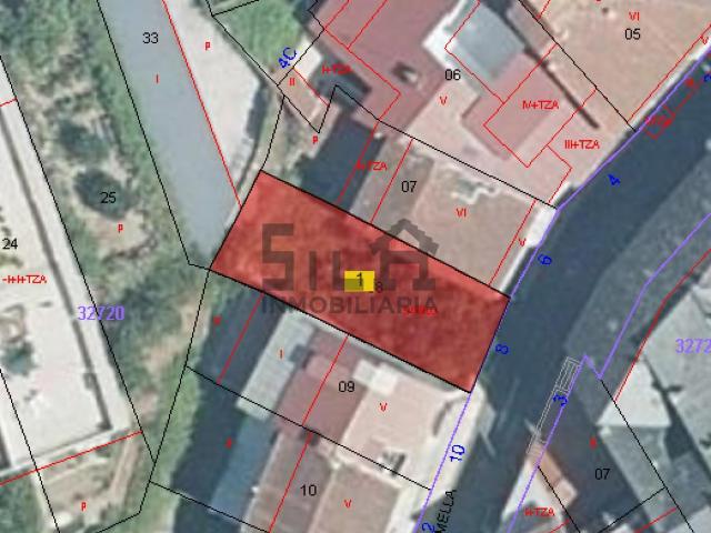 VENTA SOLAR URBANO EN A CARBALLEIRA