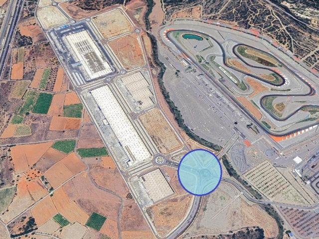 VENTA SOLAR INDUSTRIAL EN CHESTE POLIGONO EMPRESARIAL CIRCUITO