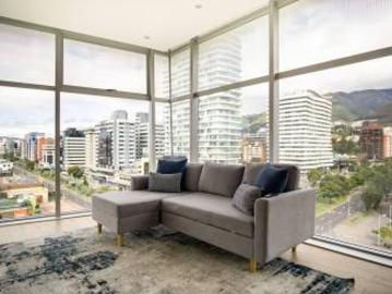 Venta suite 92 m2 en la Naciones Unidas y Amazonas