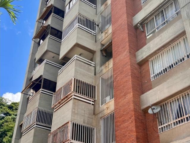 Venta/Apartamento/El Cafetal/127m2/4H/3B/1P