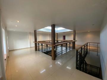 Venta/arriendo Local + Patentes: Alcohol d/n + Restaurant | 3 Espacios por CLF 93.00 en Providencia