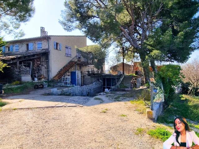 Ventabren – Ensemble immobilier à fort potentiel: rénovation + construction possible