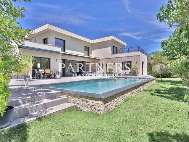Ventabren Villa contemporaine à 20min d'Aix en Provence et 25