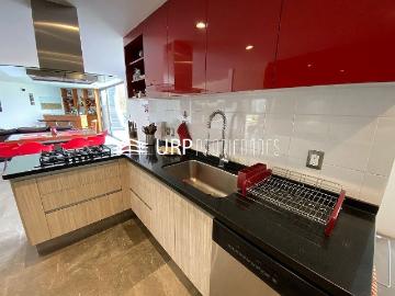 VENTA/RENTA DE INCREÍBLE CASA EN BOSQUES DE LA HERRADURA