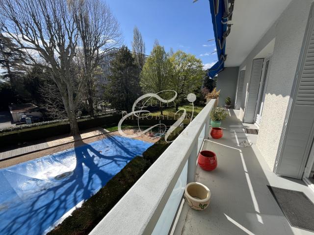 VENTE 69130 ECULLY CENTRE APPARTEMENT T4 de 78 m2, 2 CHAMBRES, BALCON, CELIER, CAVE, PARKING, PISCINE, TENNIS
