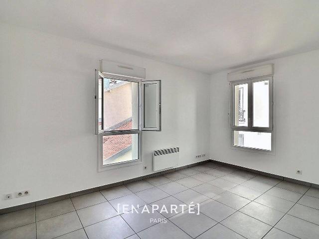 Vente / 92400 / Rue de Bezons Centre Gare / 3 Pièces / Comm