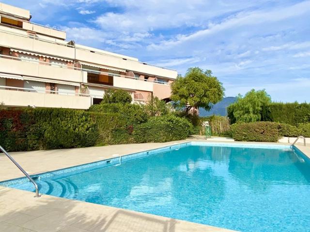 VENTE 3 PIECES JARDIN CAP MARTIN