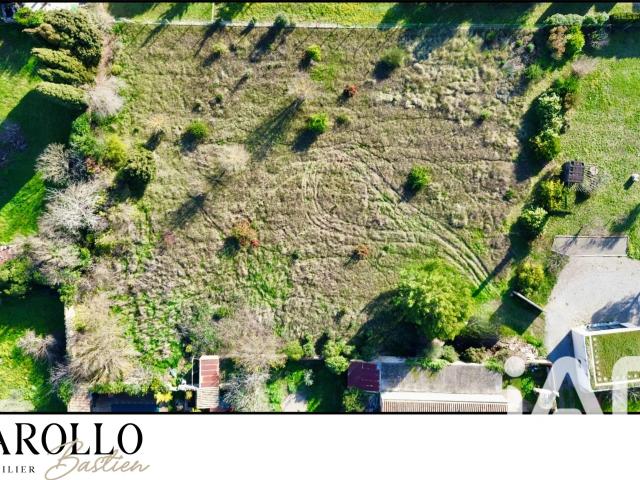 Vente Terrain à bâtir 3 275 m²