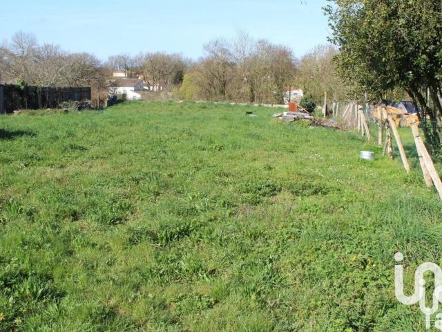 Vente Terrain à bâtir 1 574 m²