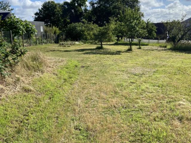 Vente Terrain à bâtir 1 835 m²