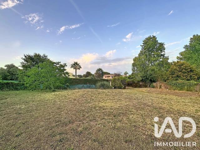 Vente Terrain à bâtir 1 115 m²