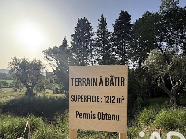 Vente Terrain à bâtir 1 212 m²