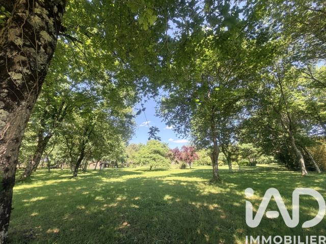 Vente Terrain à bâtir 21 275 m²