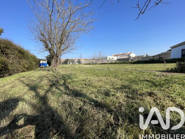 Vente Terrain à bâtir 714 m²