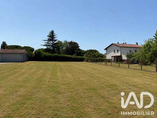 Vente Terrain à bâtir 710 m²