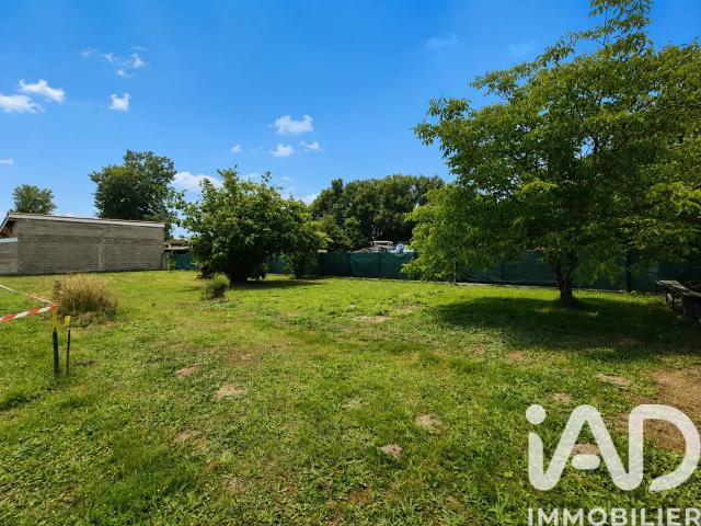 Vente Terrain à bâtir 742 m²