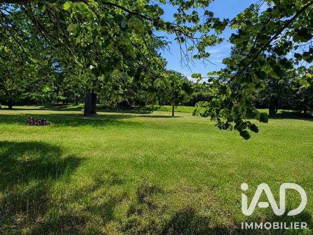 Vente Terrain à bâtir 844 m²