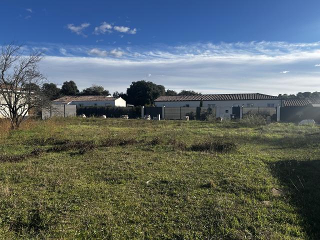 VENTE TERRAIN À BATIR VIABILISÉ À VILLEVIEILLE