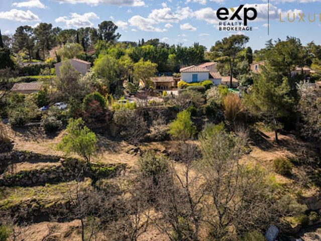 Vente Terrain constructible 0 m2 Belcodène