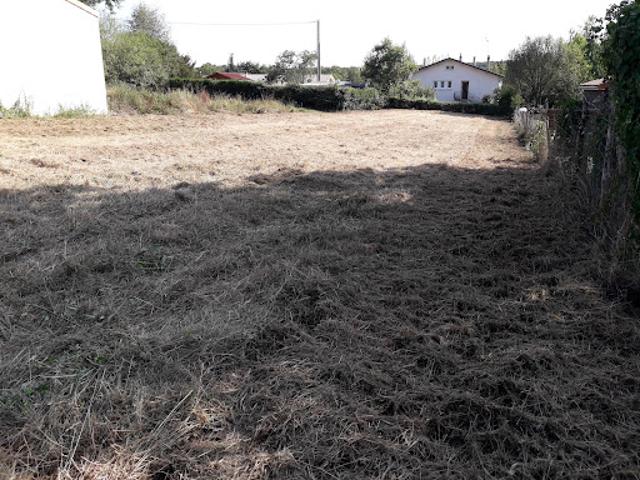 Vente Terrain constructible 0 m2 Exideuil sur Vienne
