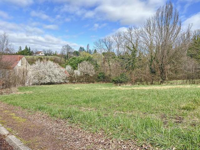 Vente Terrain constructible 1070 m2 Creuzier le Vieux
